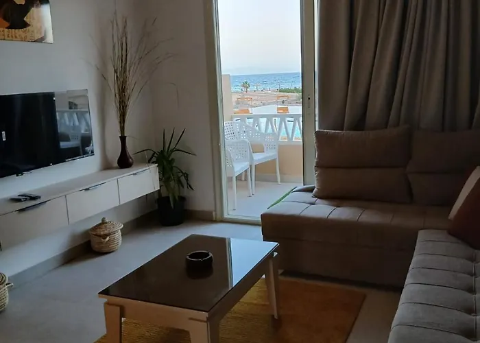 Lagona Beachfront Luxury *